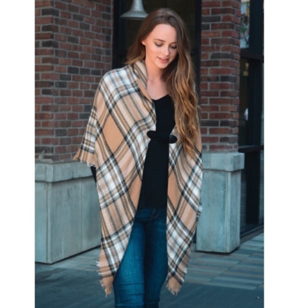 Private Label flannel poncho